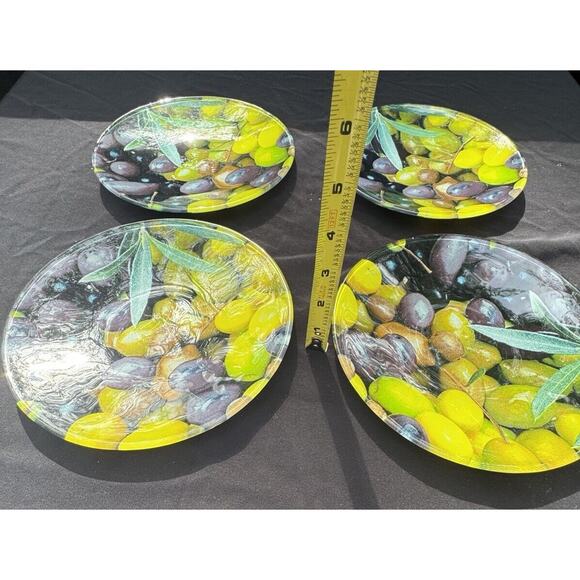 Beautiful Set of 4 Olive 8” Round Photo Bar Martini Wine Plates Unmarked - Picture 9 of 11